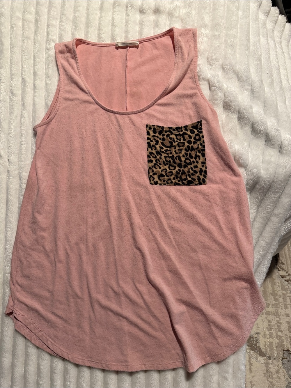 Zenana Outfitters Pink Tank with Leopard Pocket